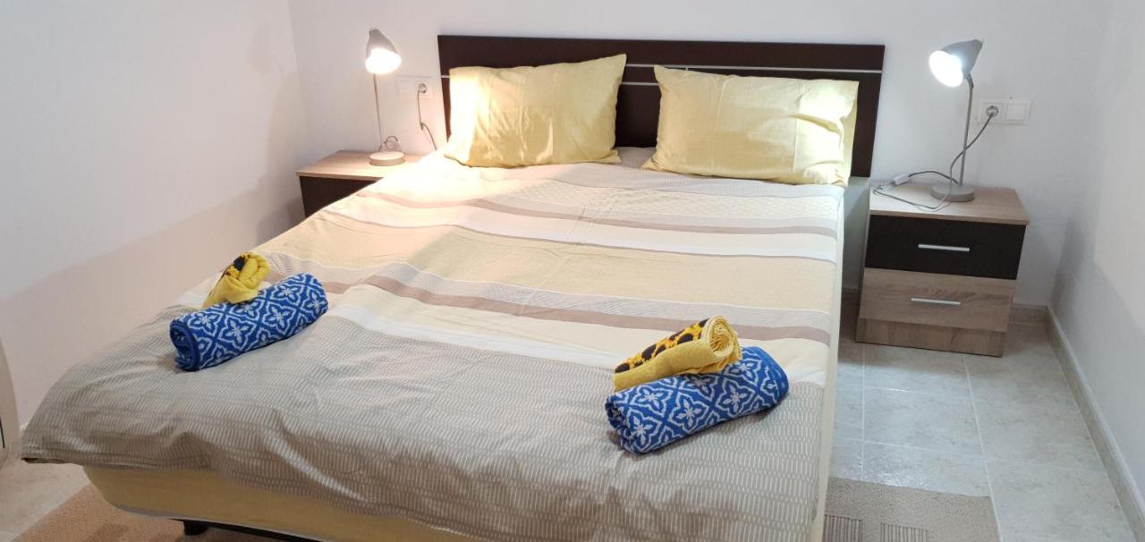 Ecaterina Apartment Torrevieja Ngoại thất bức ảnh
