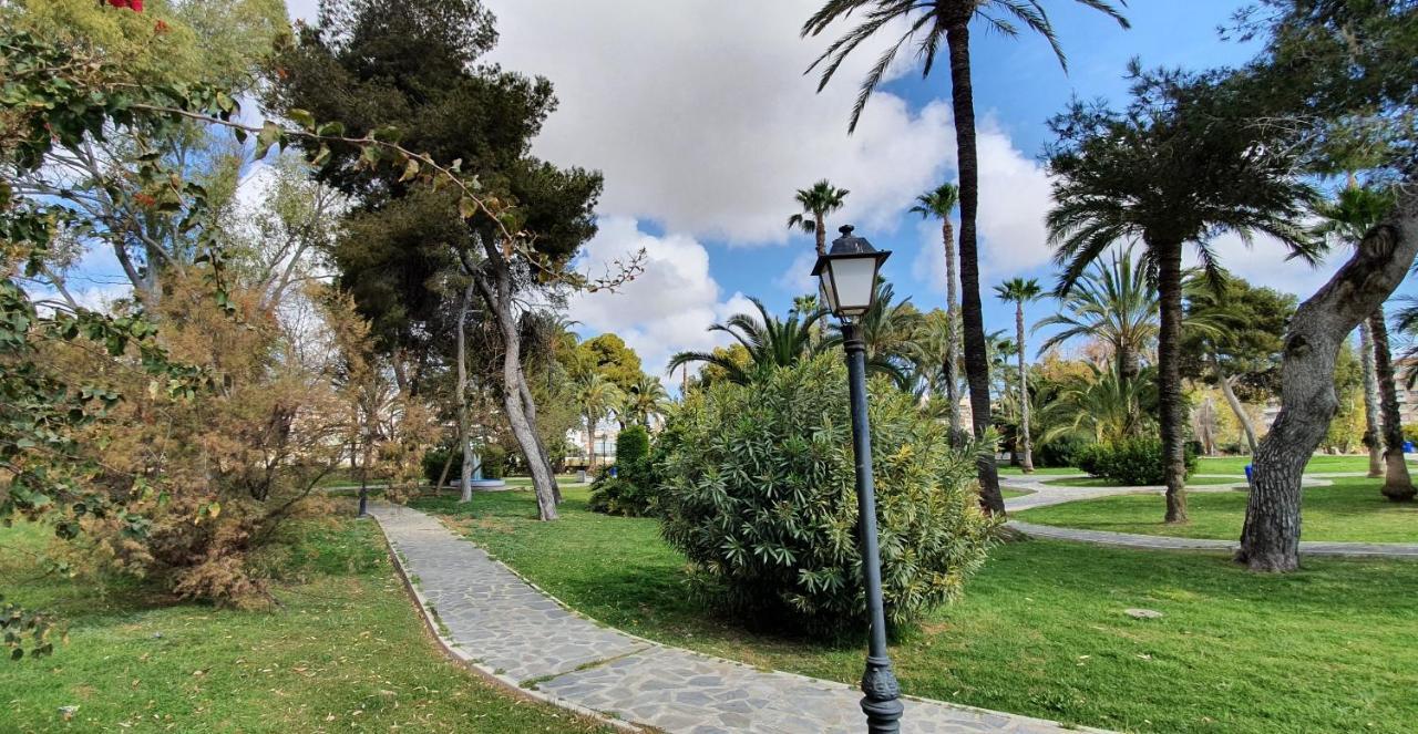 Ecaterina Apartment Torrevieja Ngoại thất bức ảnh